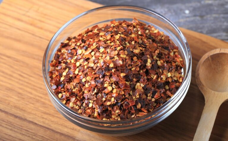 Crushed red pepper vs. cayenne