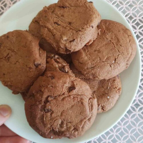 Chipotle chocolate chip cookies