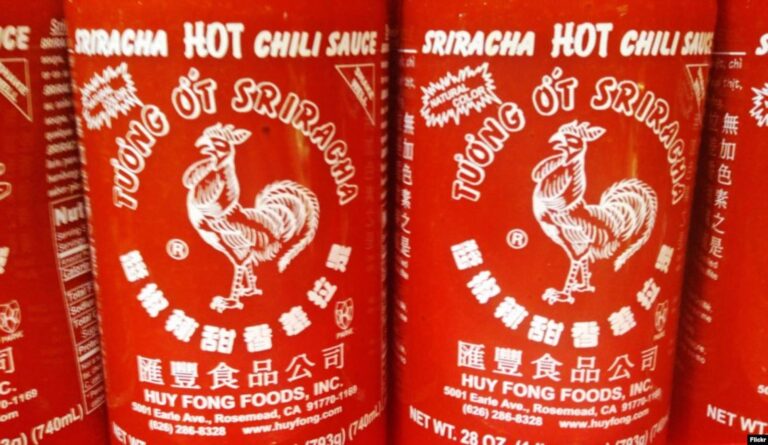 Why is there a rooster on sriracha sauce