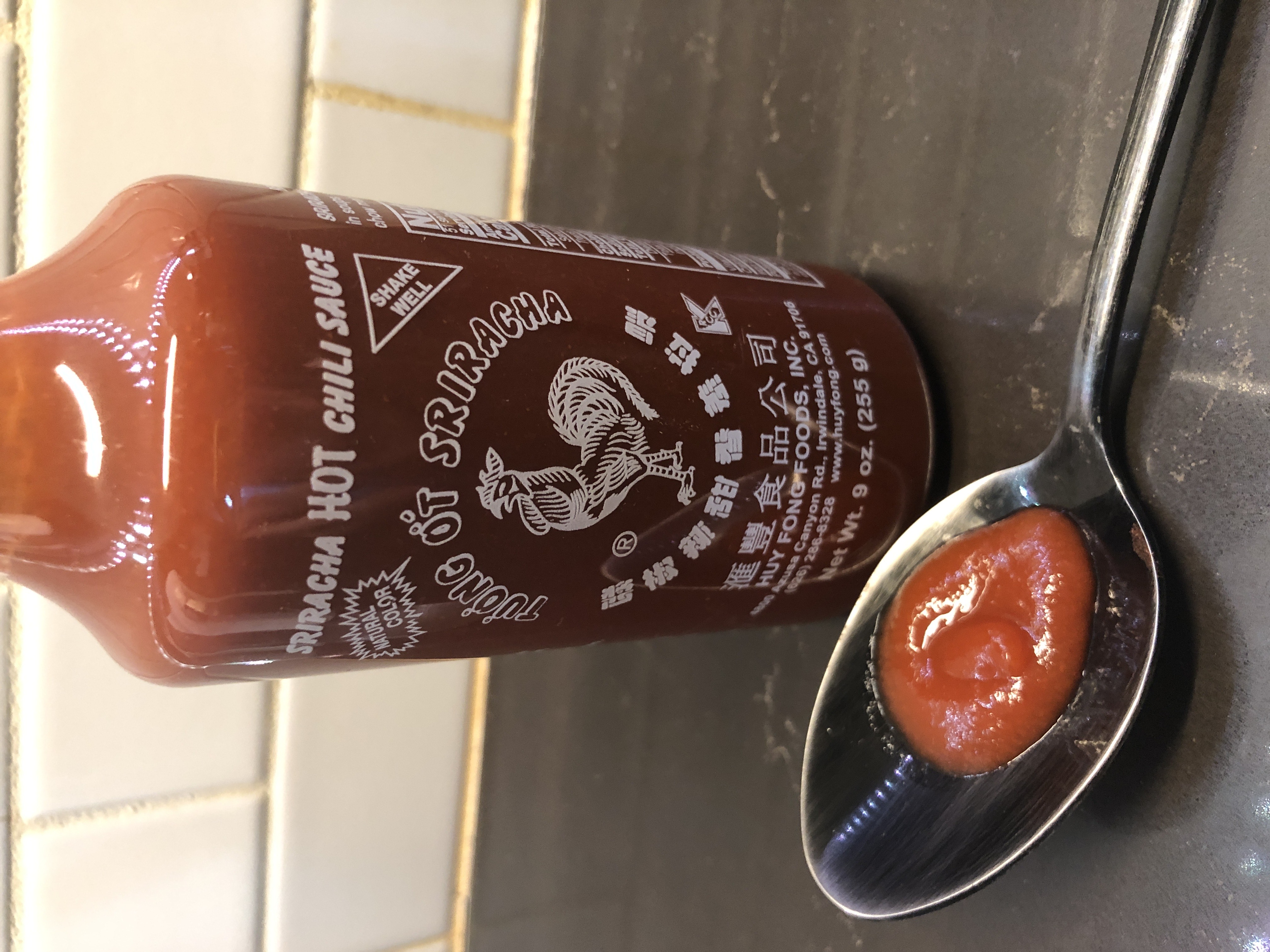 Sriracha Hot Chili Sauce Review PepperScale